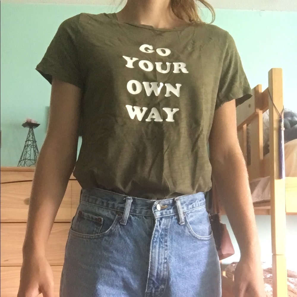 Graphic tee